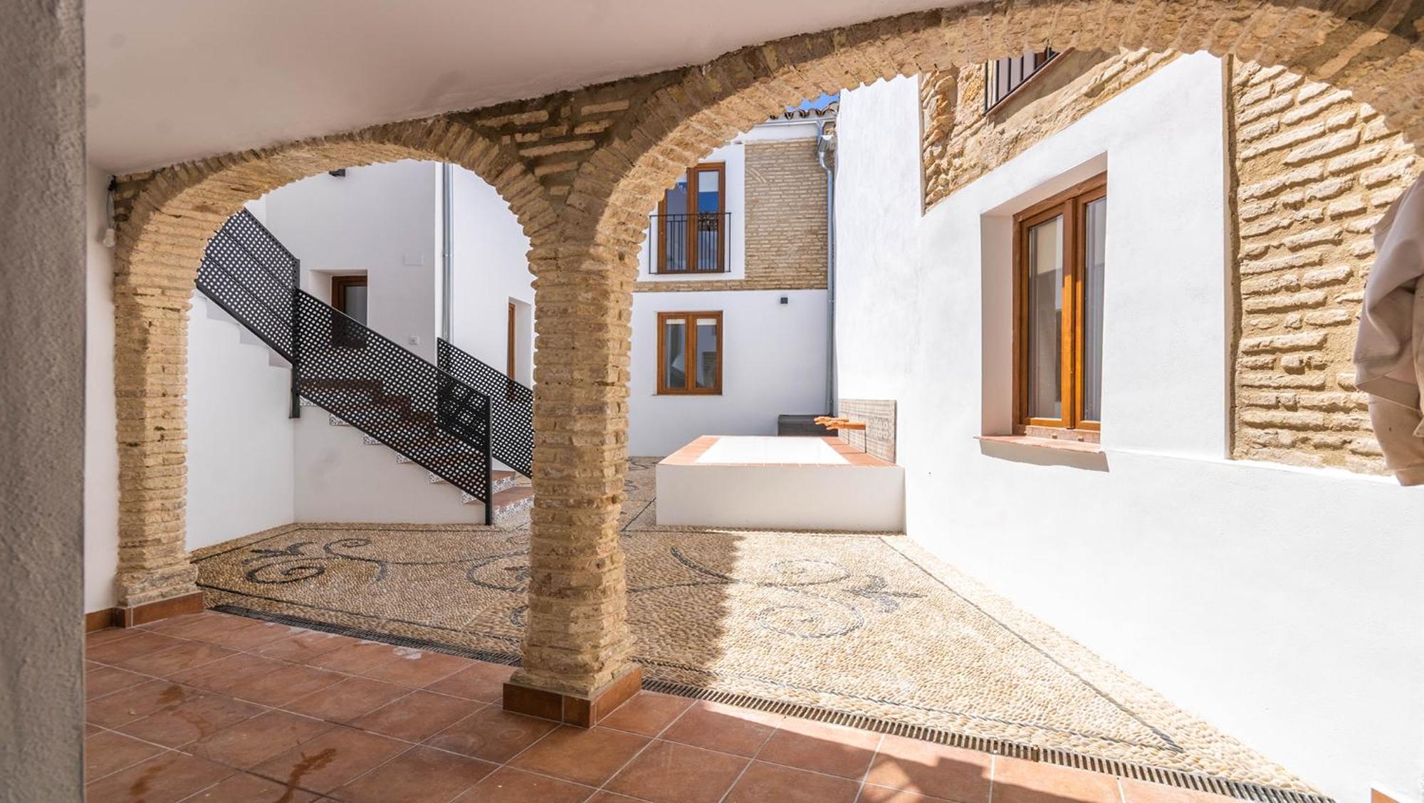 Apartamentos Miguel De Cervantes Centro Cordoba Exterior photo